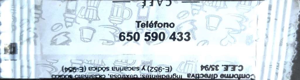 Sobres de edulcorantes de la marca de café BOU. Sobres de edulcorantes de la marca de café BOU.