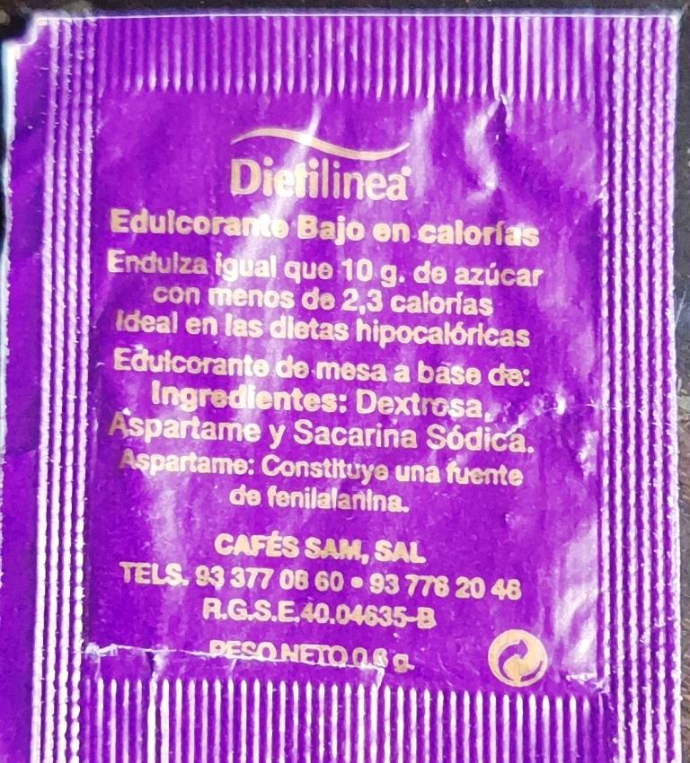 Sobres de edulcorantes de España de la marca de café MAMA SAME. Sobres de edulcorantes de España de la marca de café MAMA SAME.