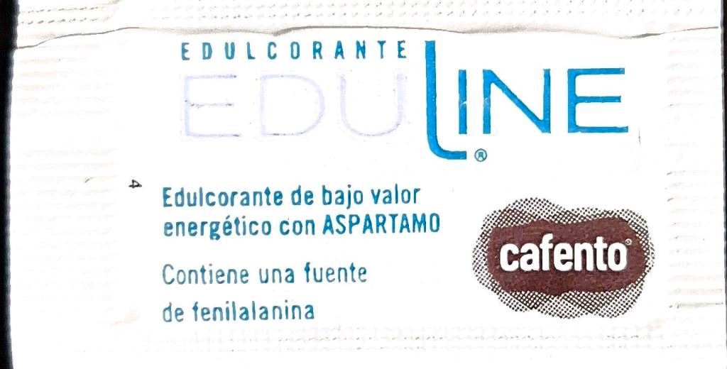 Sobres de edulcorantes de la marca de café CAFENTO. Sobres de edulcorantes de la marca de café CAFENTO.