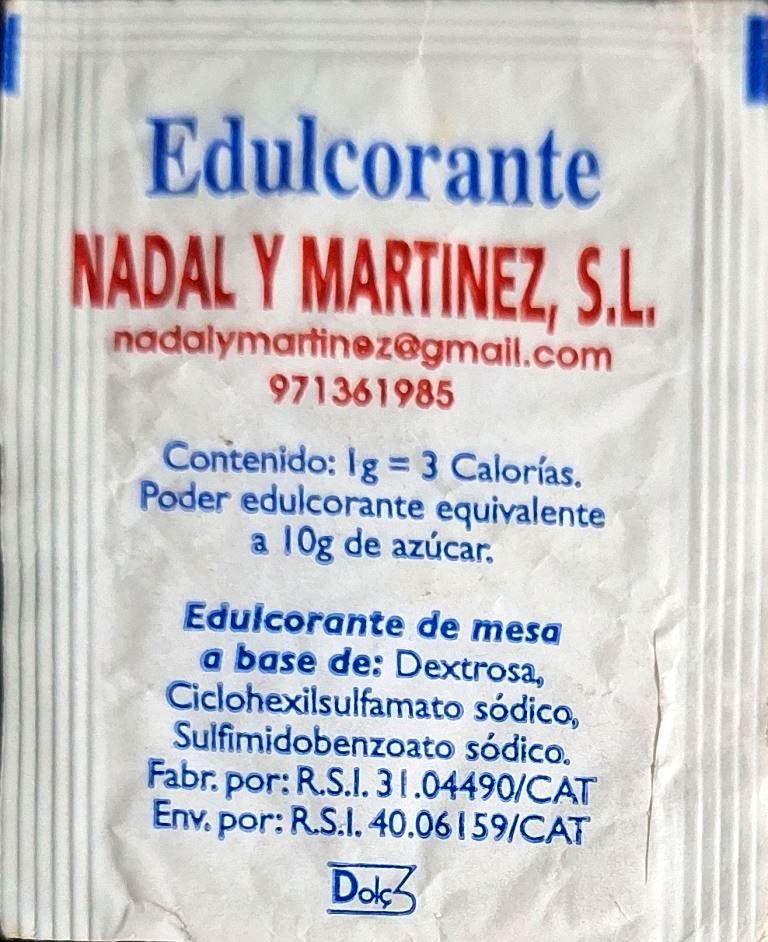Sobres de edulcorantes de la marca de café BRACAFE. Sobres de edulcorantes de la marca de café BRACAFE.