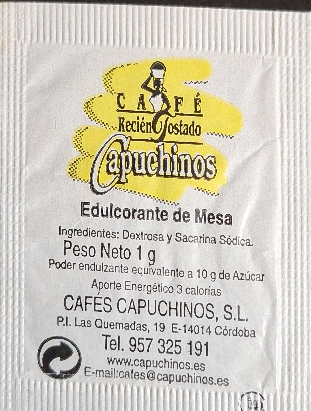Sobres de edulcorantes de la marca de café CAPUCHINOS. Sobres de edulcorantes de la marca de café CAPUCHINOS.