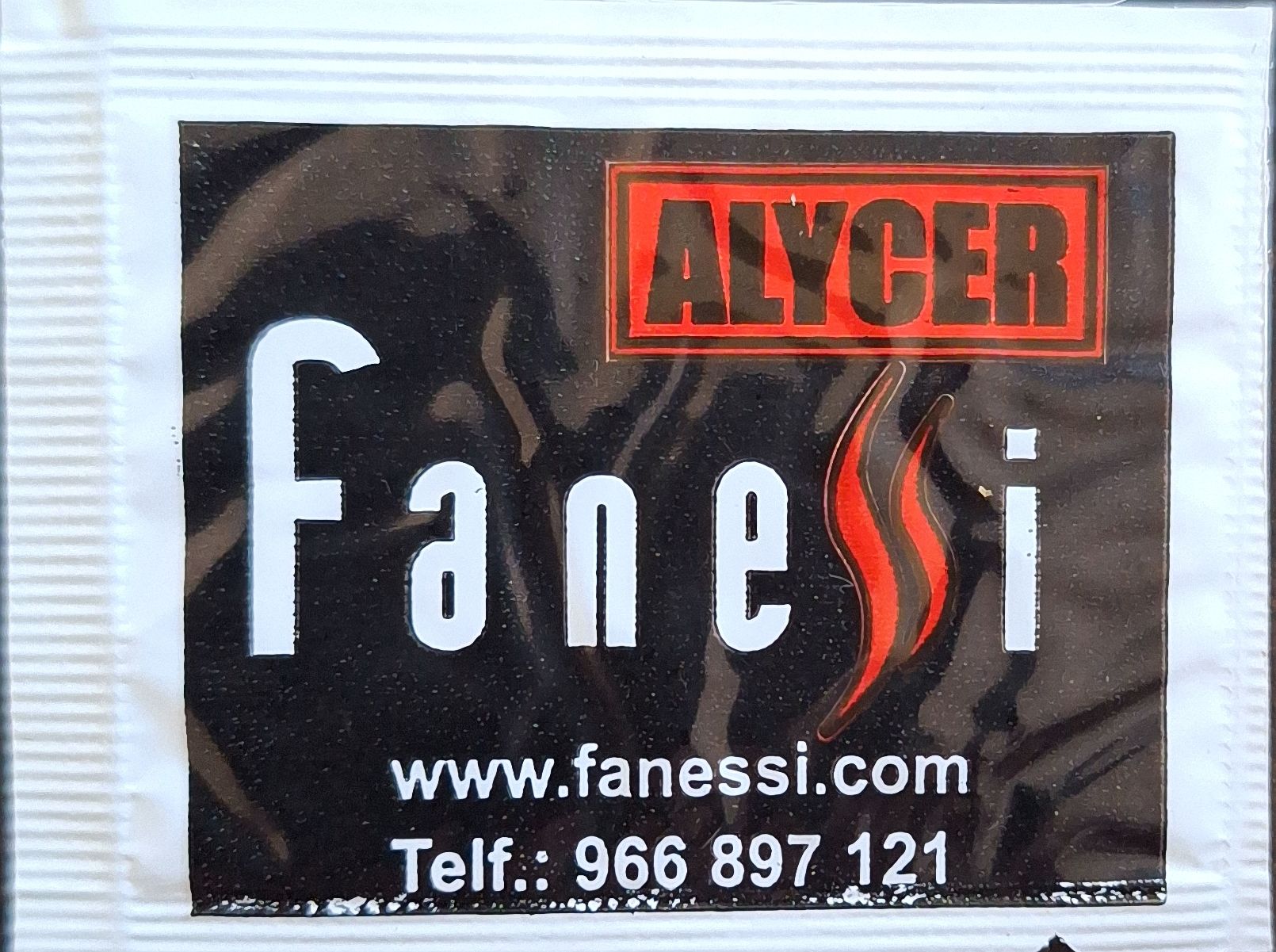Sobres de edulcorantes de la marca de café FANESSI. Sobres de edulcorantes de la marca de café FANESSI.