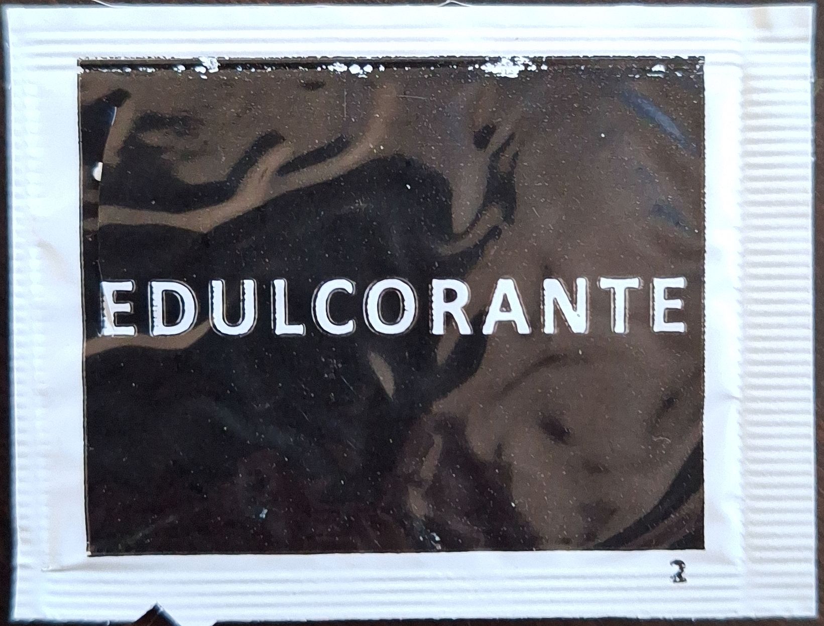 Sobres de edulcorantes de la marca de café FANESSI. Sobres de edulcorantes de la marca de café FANESSI.