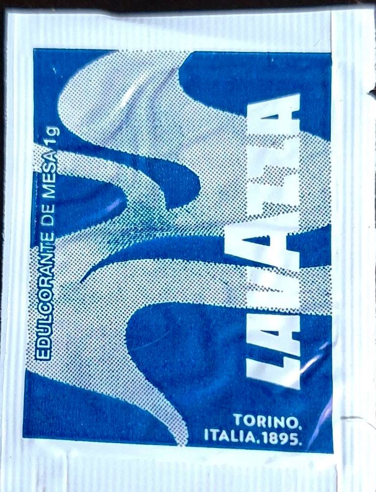 Sobres de edulcorantes de España de la marca de café LAVAZZA. Sobres de edulcorantes de España de la marca de café LAVAZZA.