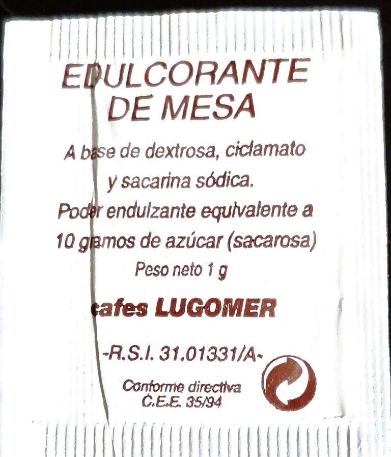 Sobres de edulcorantes de España de la marca de café LUGOMER. Sobres de edulcorantes de España de la marca de café LUGOMER.