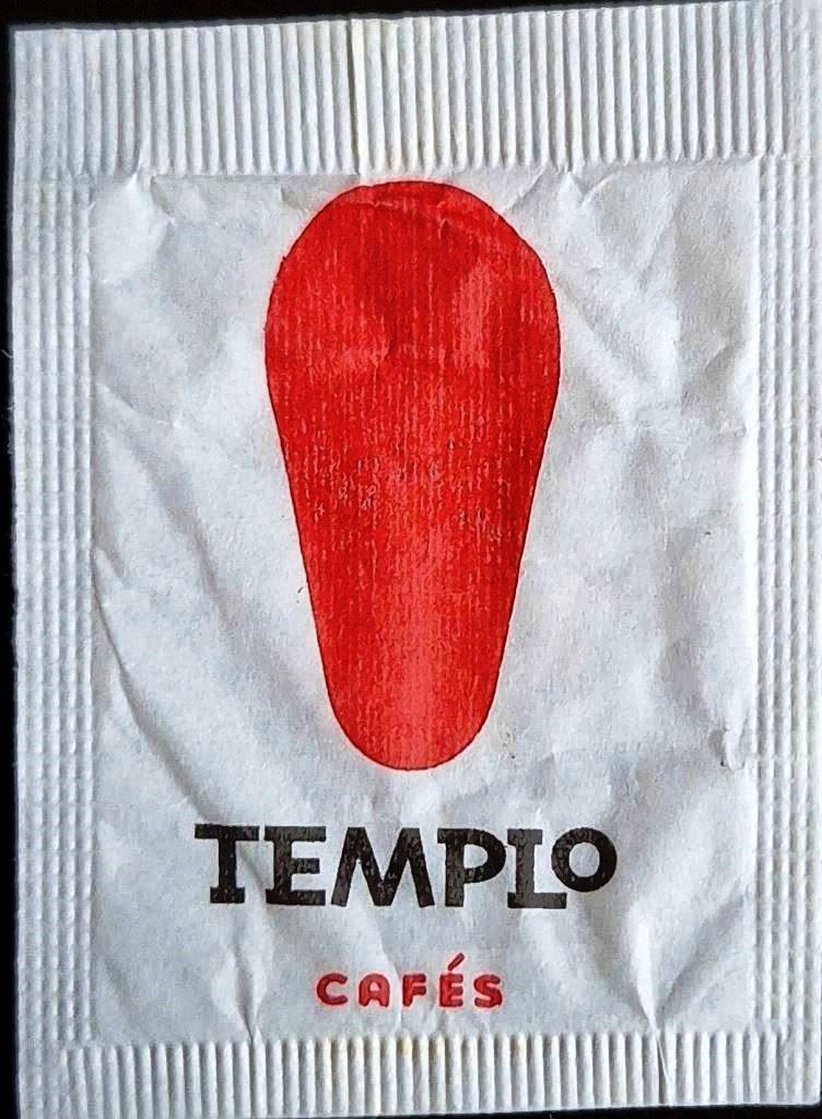 Sobres de edulcorantes de España de la marca de café TEMPLO. Sobres de edulcorantes de España de la marca de café TEMPLO.