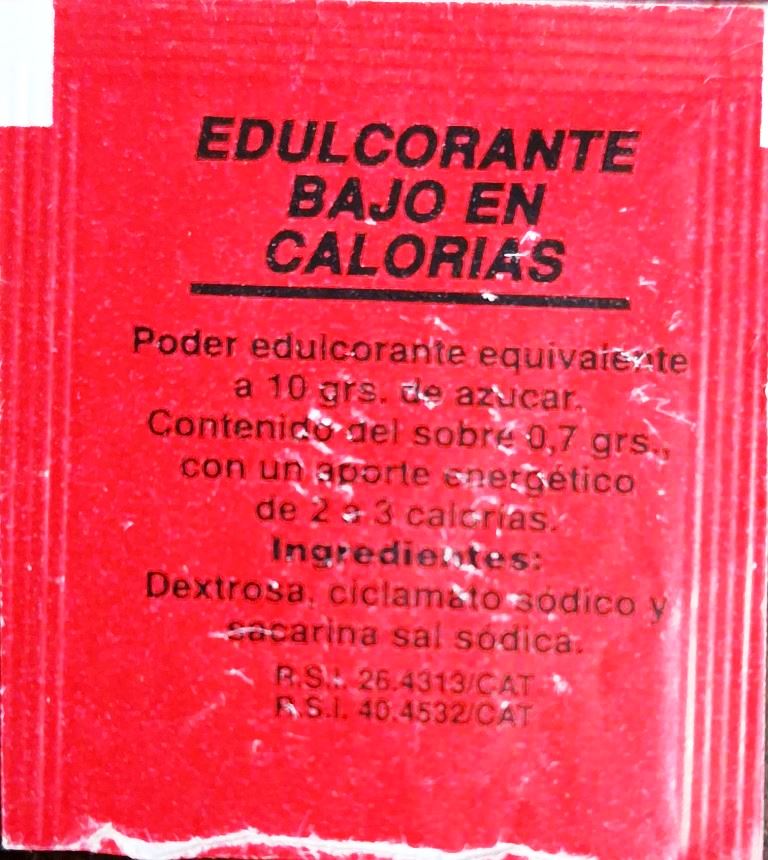 Sobres de edulcorantes de España de la marca de café TUPINAMBA. Sobres de edulcorantes de España de la marca de café TUPINAMBA.