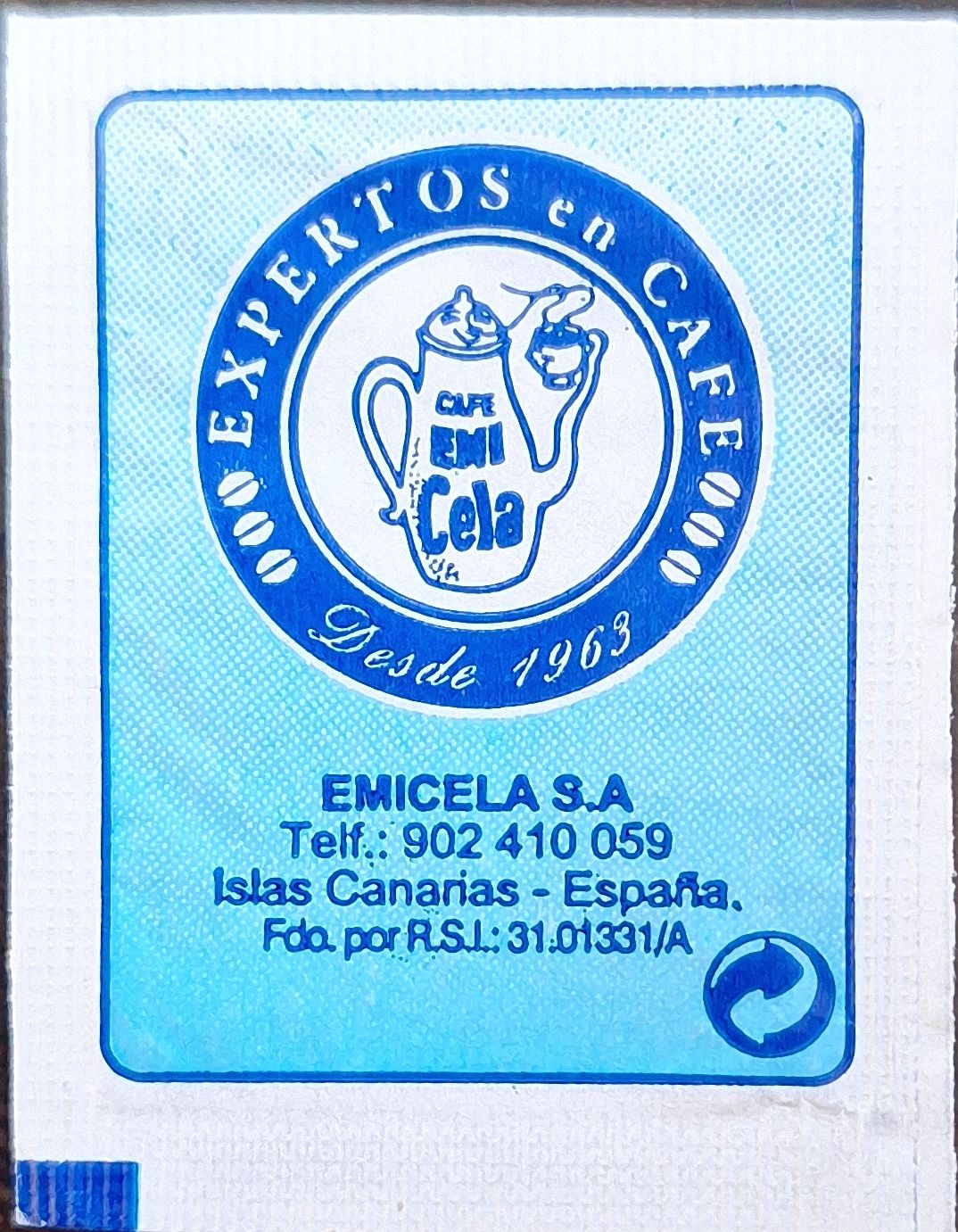 Sobres de edulcorantes de la marca de café EMICELA. Sobres de edulcorantes de la marca de café EMICELA.