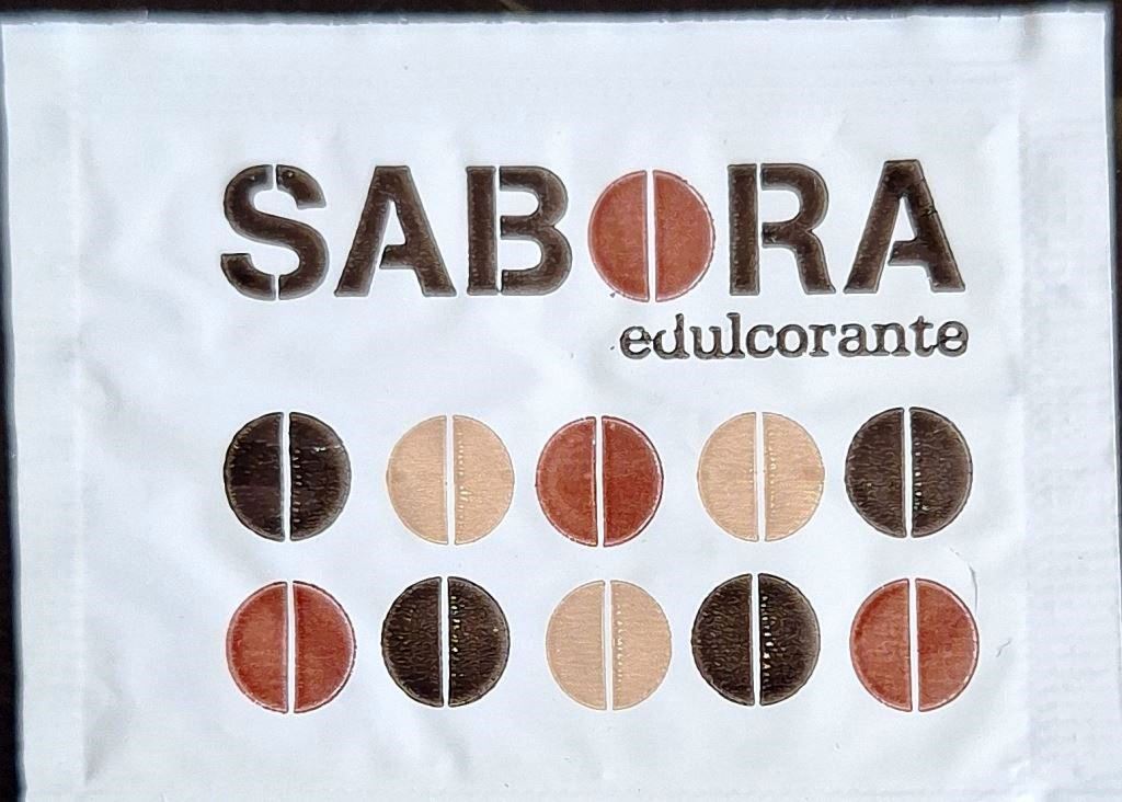Sobres de edulcorantes de España de la marca de café SABORA. Sobres de edulcorantes de España de la marca de café SABORA.