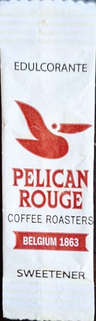 Sobres de edulcorantes de la marca de café PELICAN ROUGE. Sobres de edulcorantes de la marca de café PELICAN ROUGE.