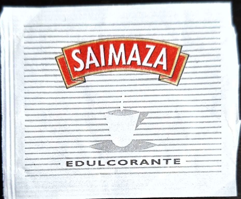 Sobres de edulcorantes de España de la marca de café SAIMAZA. Sobres de edulcorantes de España de la marca de café SAIMAZA.