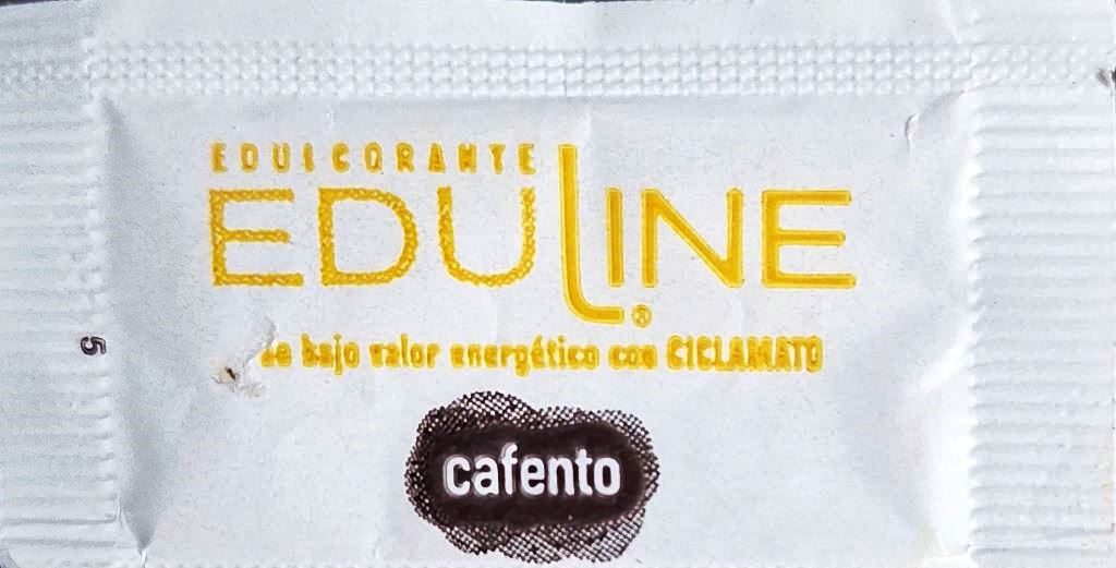 Sobres de edulcorantes de la marca de café CAFENTO. Sobres de edulcorantes de la marca de café CAFENTO.