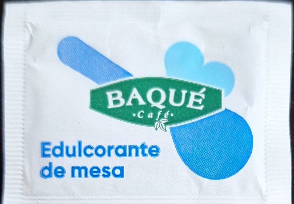 Sobres de edulcorantes de la marca de café BAQUE. Sobres de edulcorantes de la marca de café BAQUE.