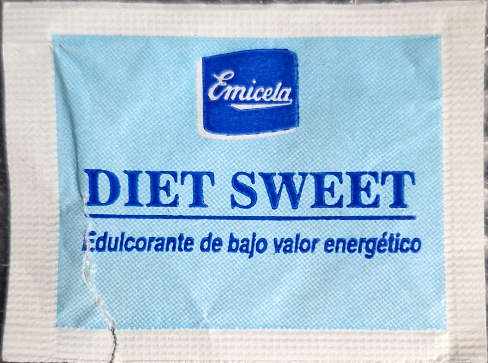 Sobres de edulcorantes de la marca de café EMICELA. Sobres de edulcorantes de la marca de café EMICELA.