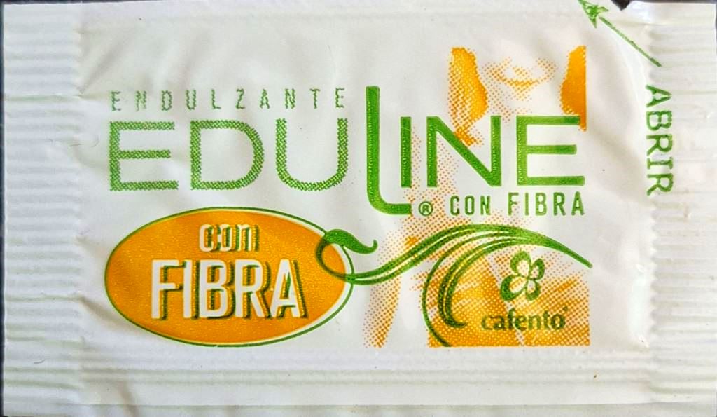 Sobres de edulcorantes de la marca de café CAFENTO. Sobres de edulcorantes de la marca de café CAFENTO.
