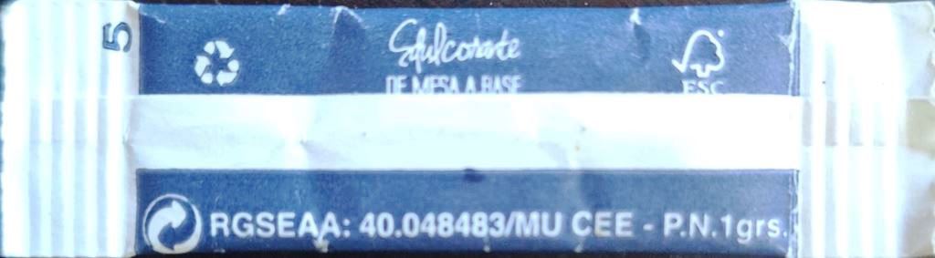 Sobres de edulcorantes de la marca de café JURADO. Sobres de edulcorantes de la marca de café JURADO.