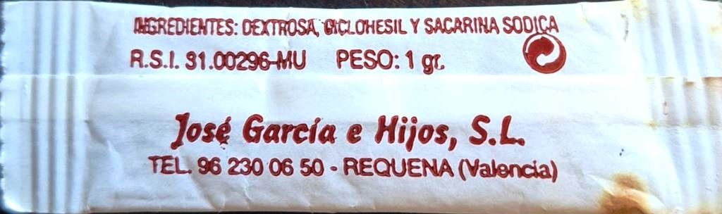 Sobres de edulcorantes de España de la marca de café REKE. Sobres de edulcorantes de España de la marca de café REKE.