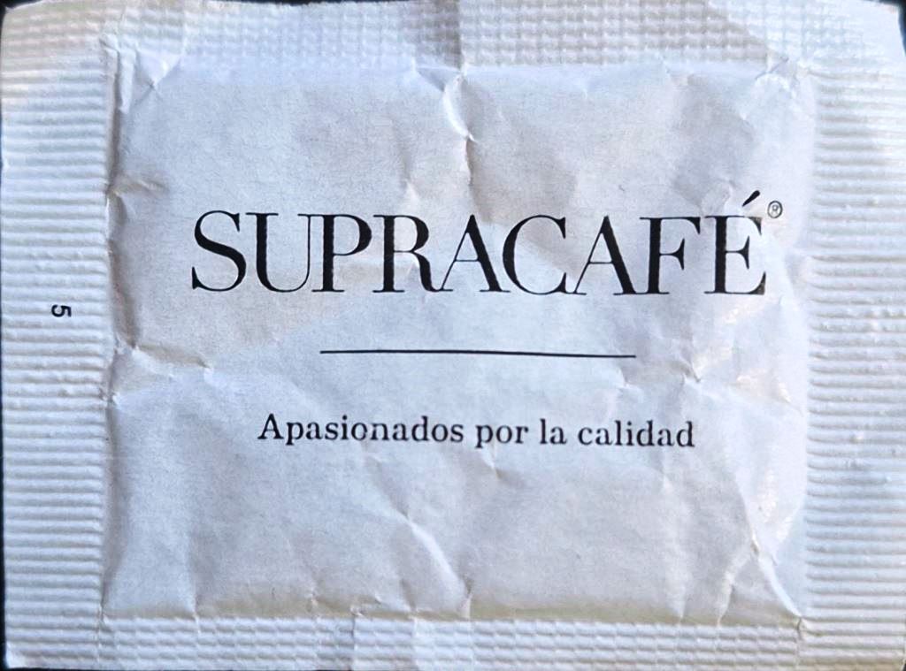 Sobres de edulcorantes de España de la marca de café SUPRACAFÉ. Sobres de edulcorantes de España de la marca de café SUPRACAFÉ.