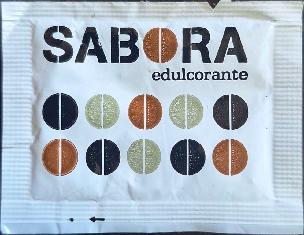 Sobres de edulcorantes de España de la marca de café SABORA. Sobres de edulcorantes de España de la marca de café SABORA.
