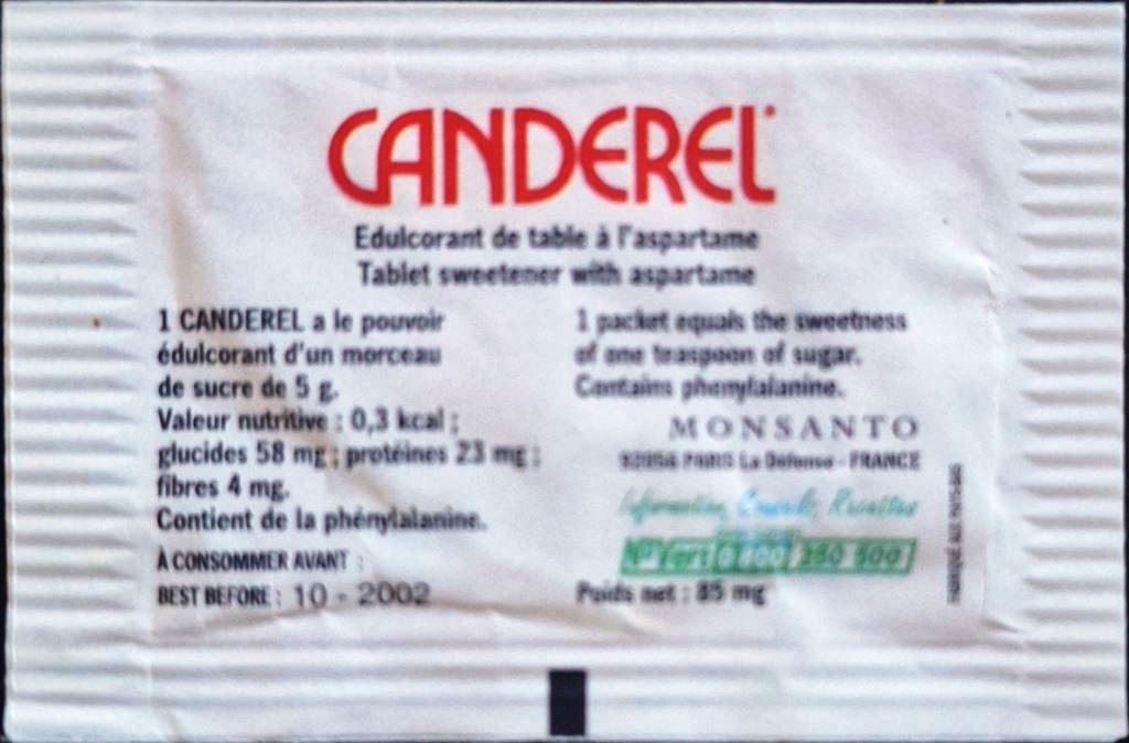 Ma collection personnelle de Sachets d'édulcorant de la marque d'édulcorant CANDEREL de France. Ma collection personnelle de Sachets d'édulcorant de la marque d'édulcorant CANDEREL de France.