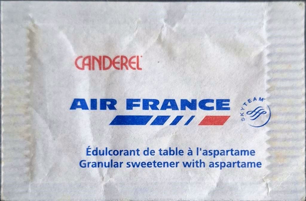 Ma collection personnelle de Sachets d'édulcorants de la compagnie aérienne AIR FRANCE. Ma collection personnelle de Sachets d'édulcorants de la compagnie aérienne AIR FRANCE.