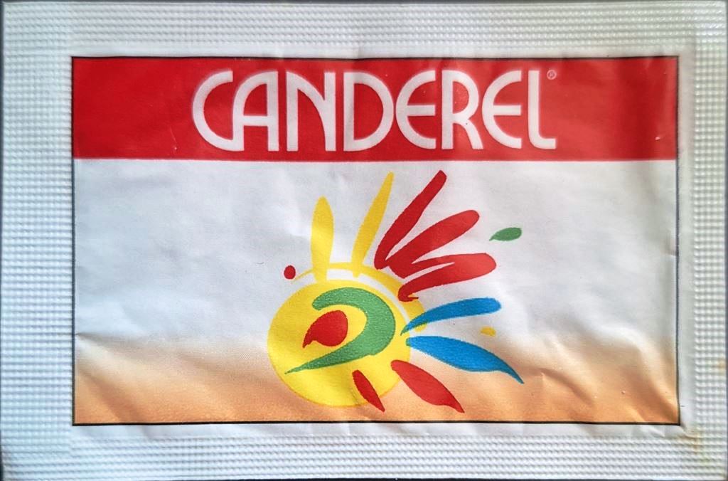 Ma collection personnelle de Sachets d'édulcorant de la marque d'édulcorant CANDEREL de France. Ma collection personnelle de Sachets d'édulcorant de la marque d'édulcorant CANDEREL de France.
