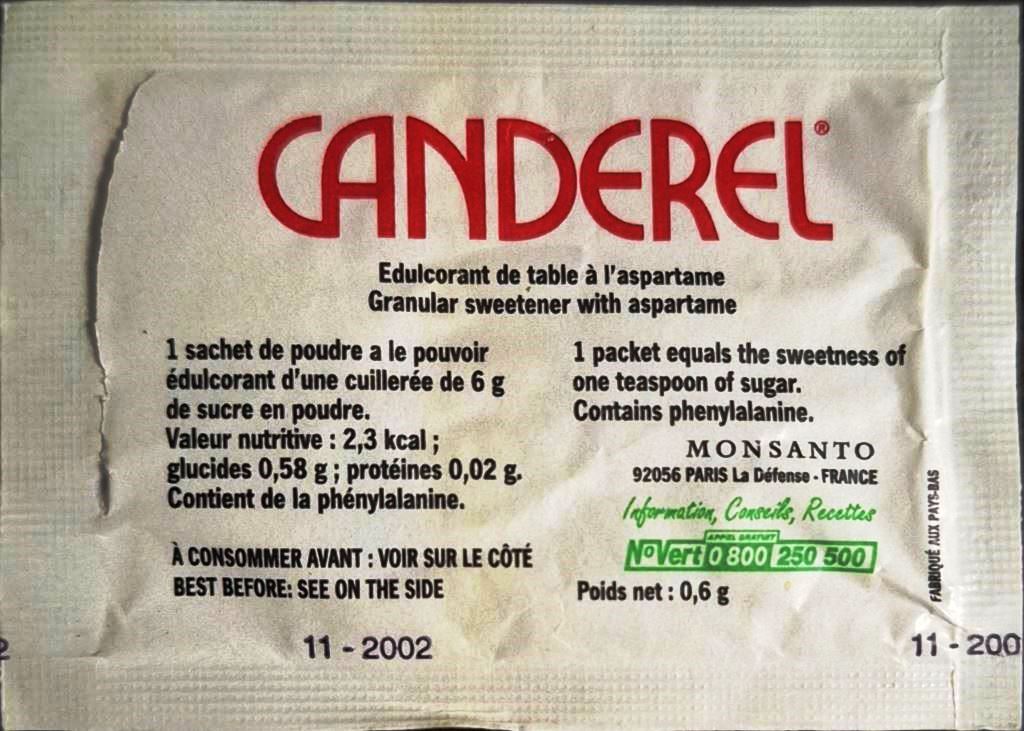 Ma collection personnelle de Sachets d'édulcorant de la marque d'édulcorant CANDEREL de France. Ma collection personnelle de Sachets d'édulcorant de la marque d'édulcorant CANDEREL de France.