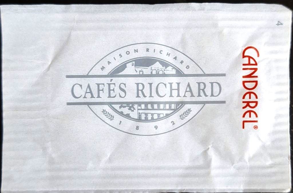 Ma collection personnelle de Sachets d'édulcorant de la marque de café RICHARD de France. Ma collection personnelle de Sachets d'édulcorant de la marque de café RICHARD de France.