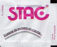 Sobres de edulcorantes de la marca de edulcorante STAC de Perú.